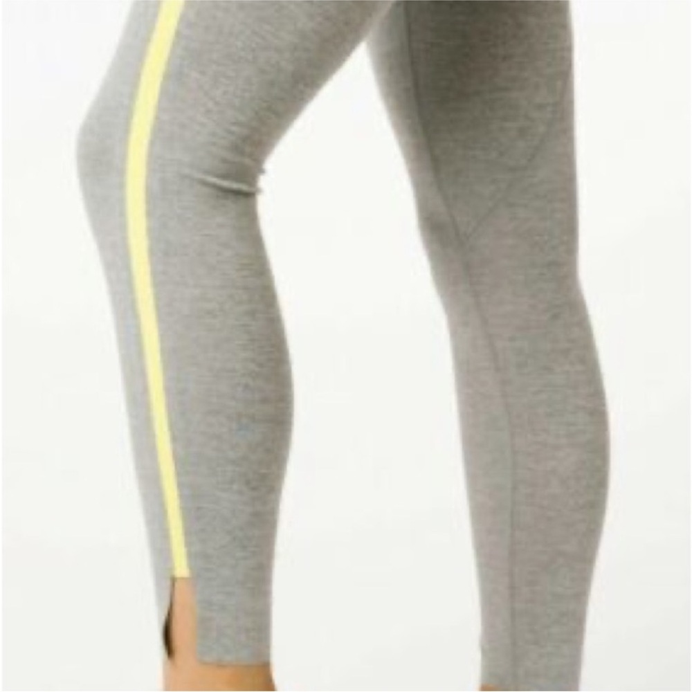 ZYIA Gray Neon Tape Light n Luxe‎ Hi-Rise Tuxedo Split Hem Yoga Leggings Sz 4